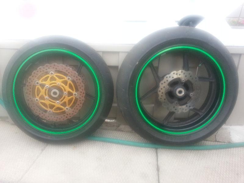 FS: kawasaki ZX10R pair of front brake rotors