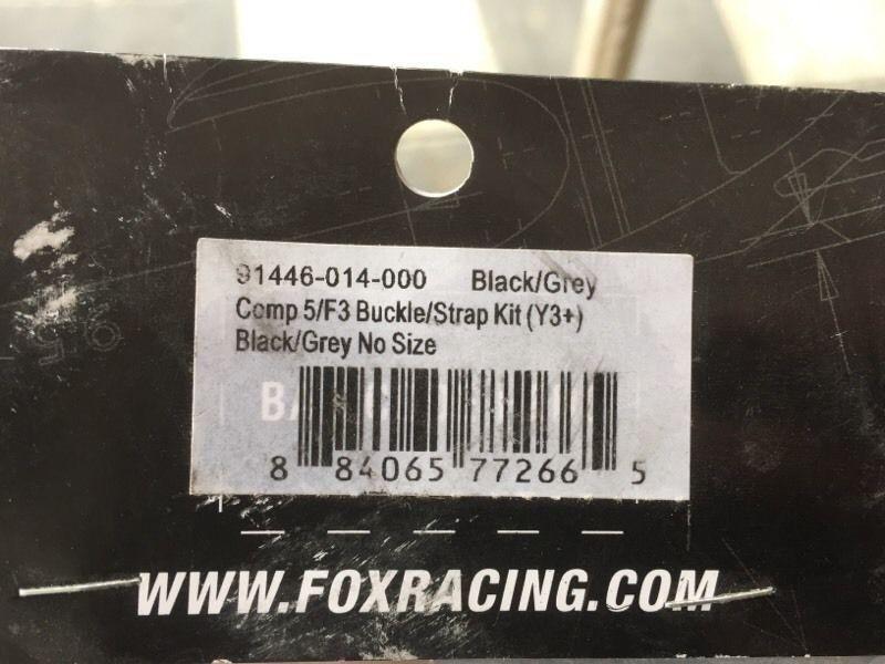 Fox Adult size Comp 5 & F3 replacement buckles