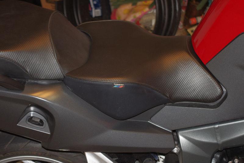 Heated Sargent Seat with Pillion Backrest (BMW K1200GT, K1300GT)