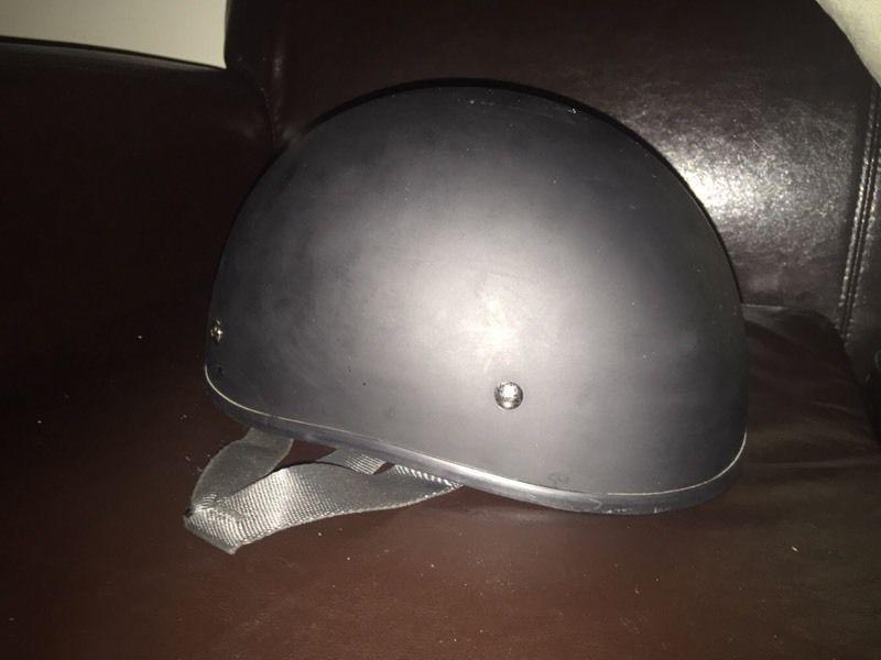 Dot approved motorcycle helmet size L