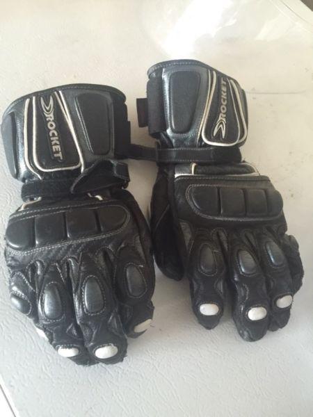 Joe Rocket black leather motorcycle gloves