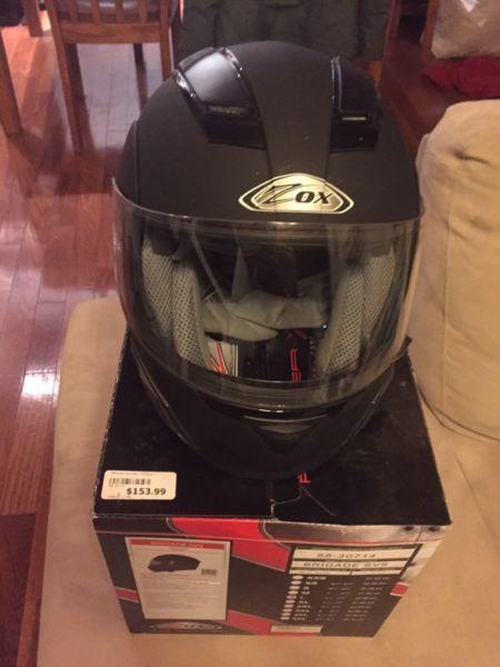 Motorcycle helmet size L