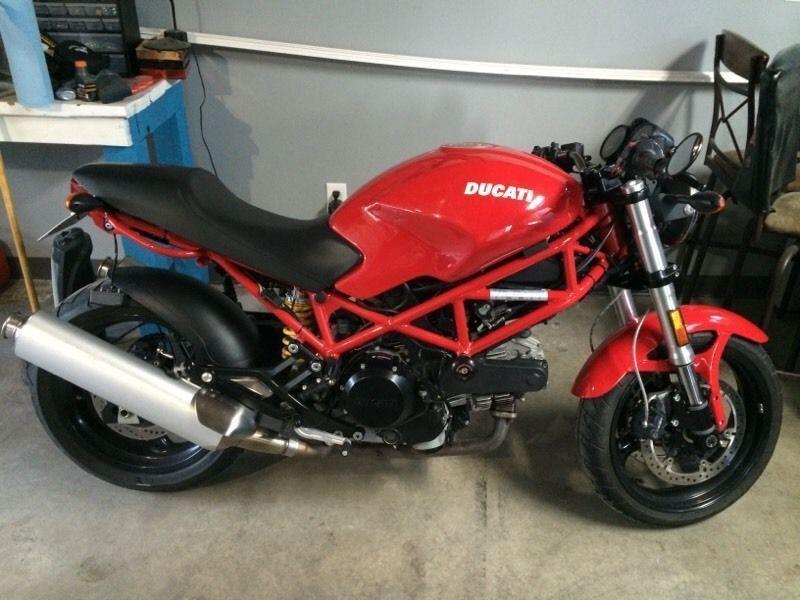 2007 696 Ducati Monster