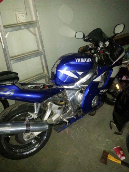 2002 Yamaha r6