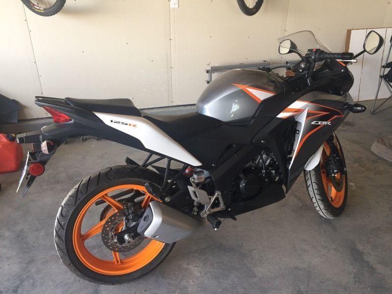 2011 Honda CBR 125R