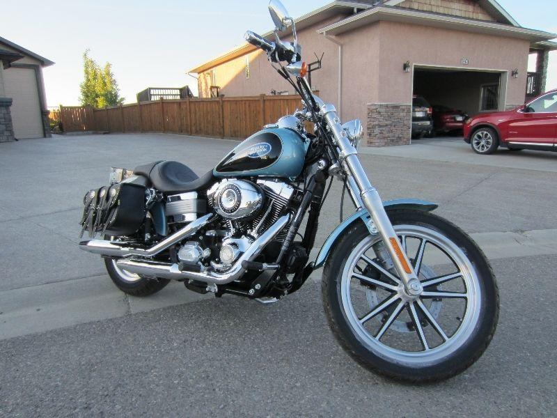 Harley Davidson Dyna Low Rider for sale! ONLY 1,980 ORIGINAL KMS