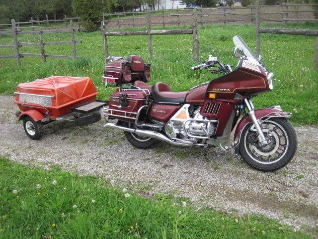1983 goldwing with trailer
