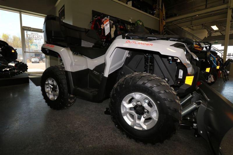 2015 Can-Am Outlander 650 DPS