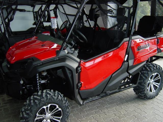 2016 HONDA SXS 1000 Pioneer 5