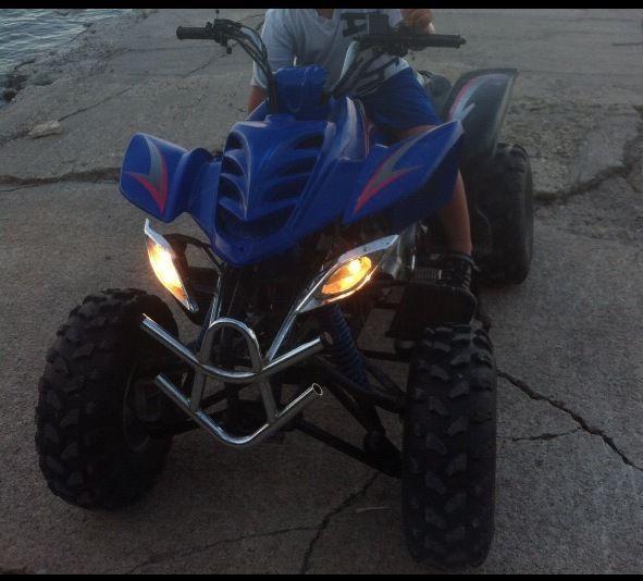 Blue 2006 150 cc ATV
