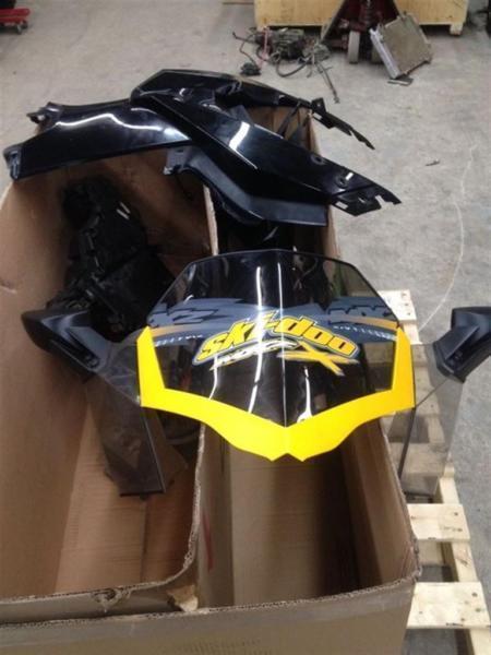 2008 Ski-Doo mxz 600 ho sdi EN PIECES