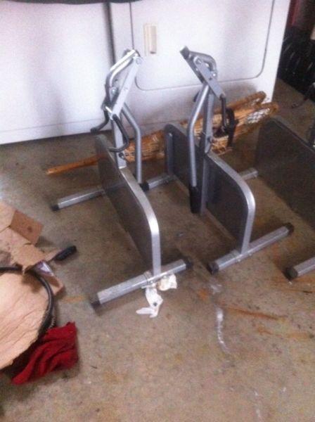 Snowmobile lift/stand