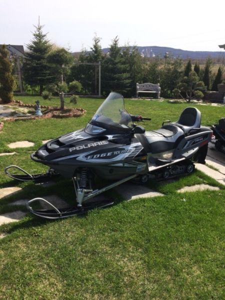 2x sleds for sale Polaris and Arctic cat