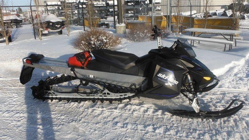 2009 Ski-Doo Summit X 800R