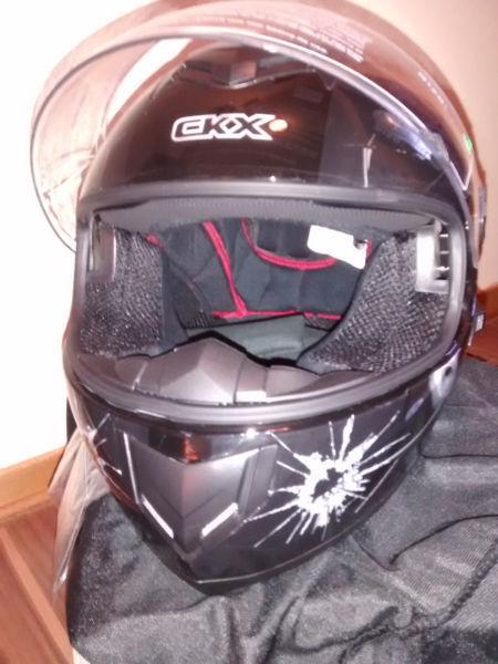 BRAND NEW! CKX RR710-RSV helmet size SMALL