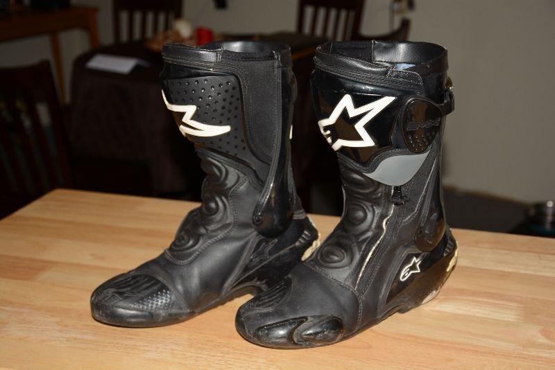 alpinstar boots, joe rocket leather pants gloves