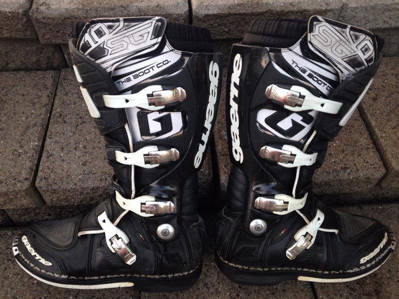 Gaerne SG-10 MOTOCROSS BOOT off road size 10 BOOTS