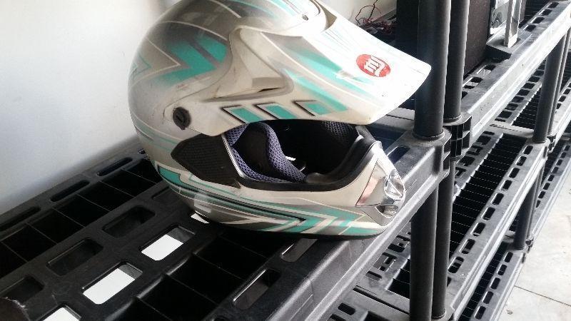 Motorcross helmet - small size (age 8 - 12)