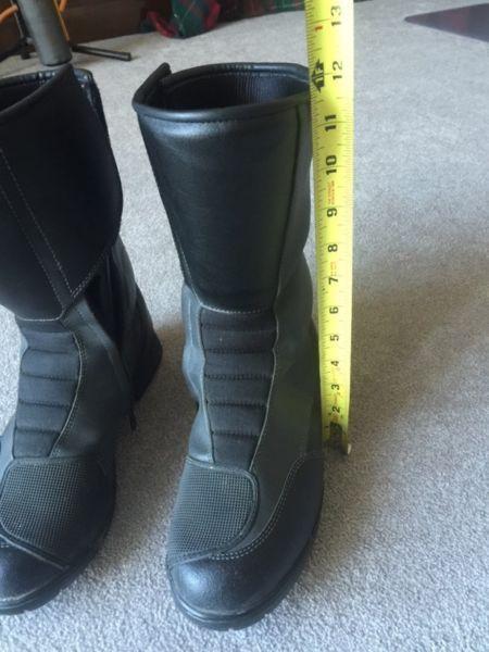 Wanted: BMW Riding Boots