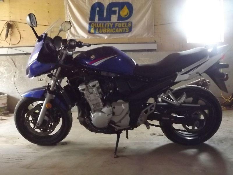 2009 gsx650f $4000 obo willing to take trades