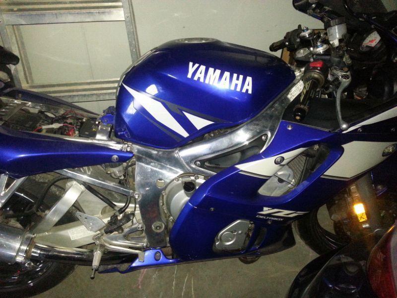 2002 Yamaha r6