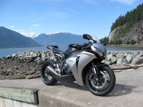 A1 2008 Honda CBR1000RR 4sale or trade - $8000 (Harrison Mills)