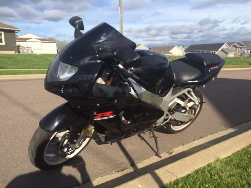 2001 GXSR 1000