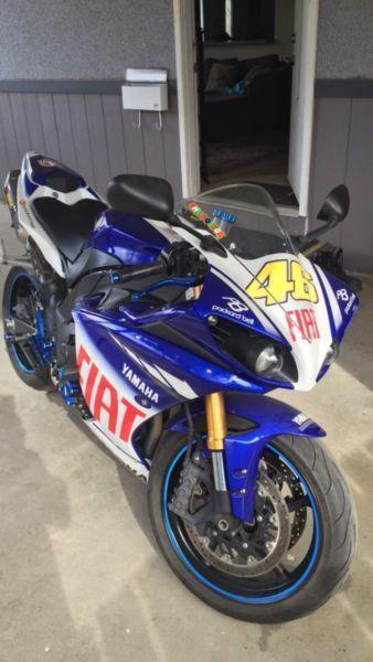 Yamaha 2010 r1 LE