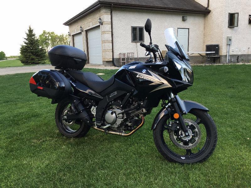 Like New - 2011 Suzuki VSTROM 650DL SE