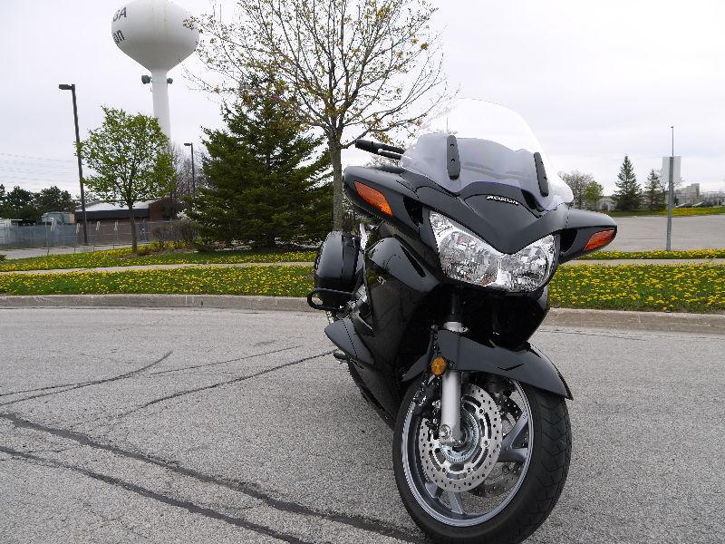 2014 Honda ST1300ABS in mint as new condition