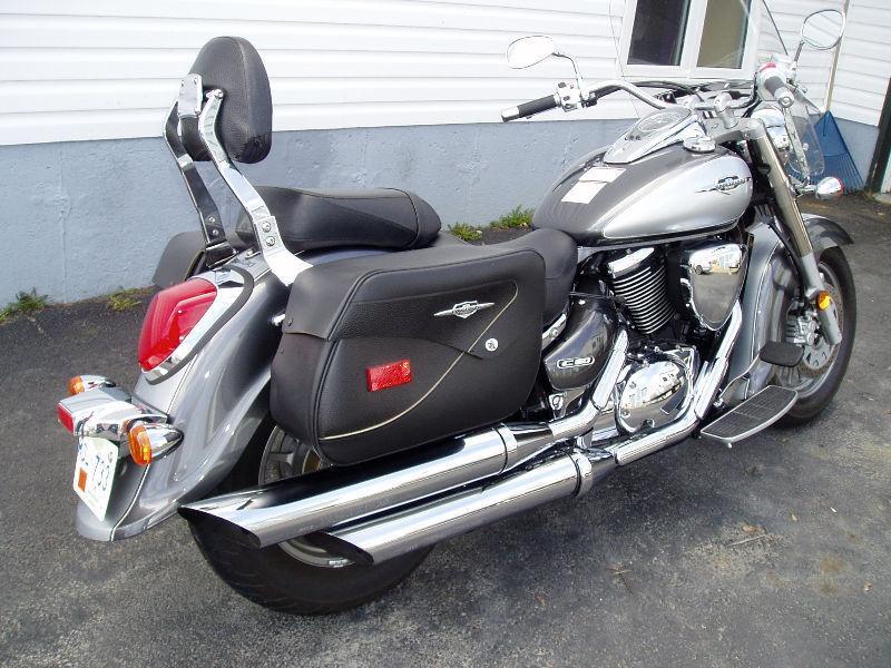 2009 boulevard special edition like new