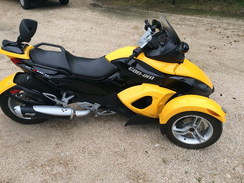 2009 Can Am Spyder Roadster S