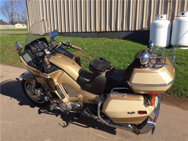SPECIAL OF THE DAY!! 1984 Yamaha Venture 1200cc