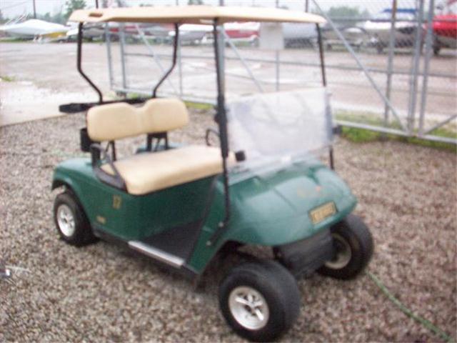 2006 E-Z-Go Electric Golf Cart