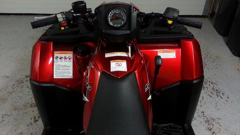 2015 Polaris Sportsman 850 SP with extra set of tires and belt