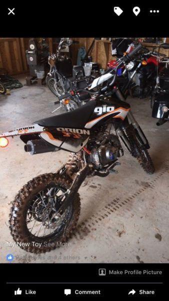 2016 dirtbike - want 1200 or to trade on a 4 wheeler