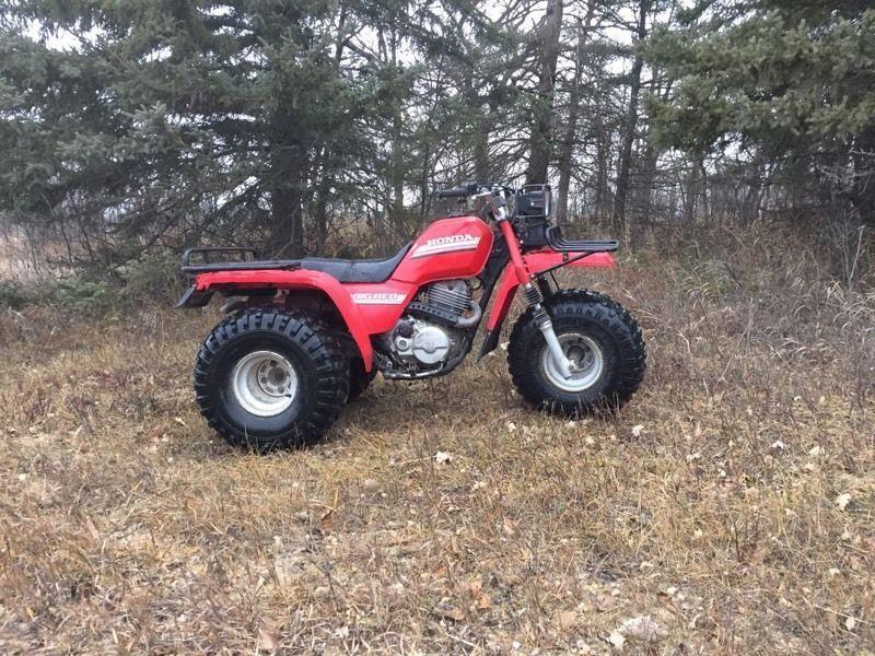 1985 Honda big red 250