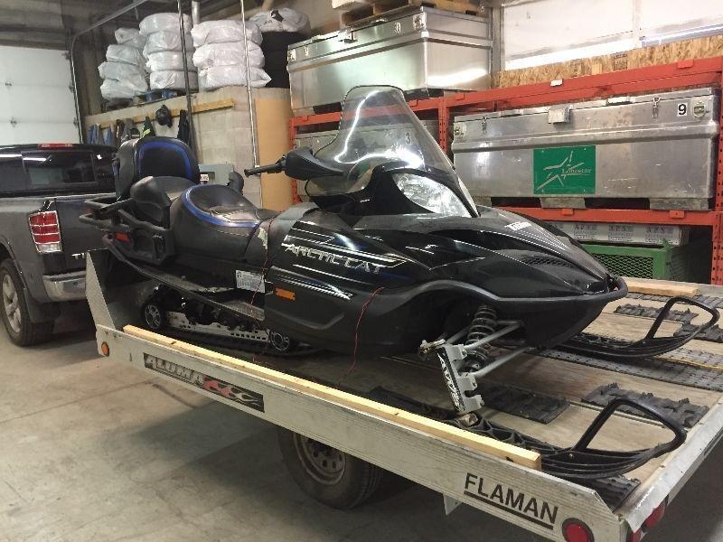 2007 Arctic Cat T660 & Tilt trailer