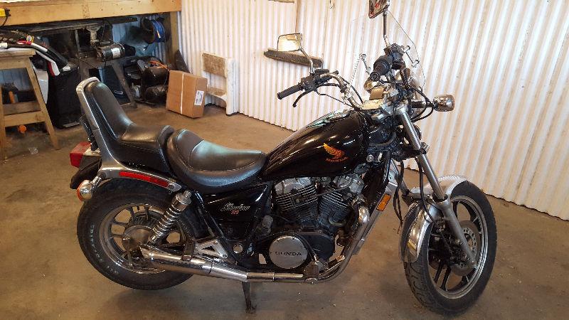 84 Honda Shadow 750 Great condition! $12 month to plate!!!!
