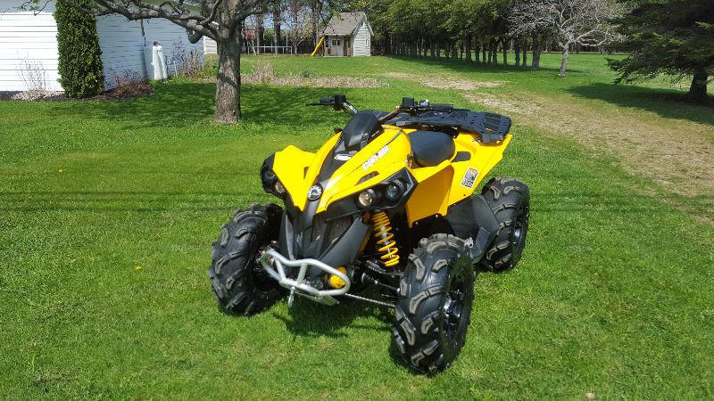 2015 - Renegade 1000 Can Am - Mint Condition - Low Hours