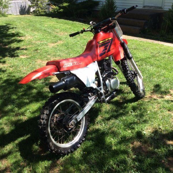 2000 Honda XR 200 With Papers