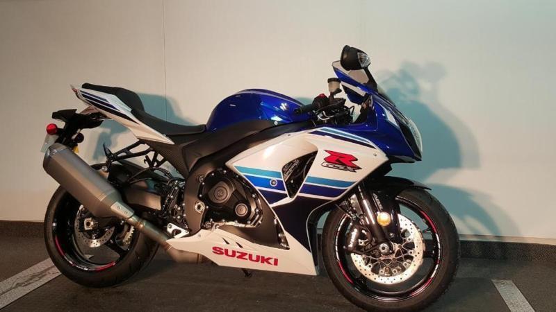 2016 Suzuki GSX-R1000