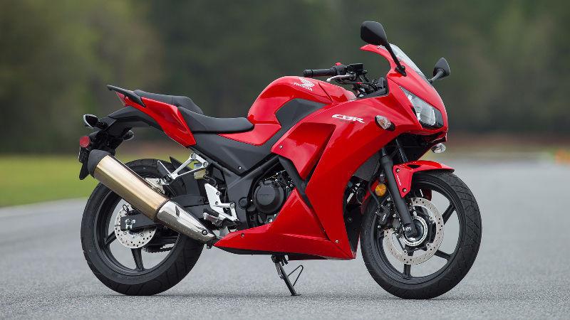 SAVE $1500 on 2015 HONDA CBR300RA MRSP $5199 Sale $3700