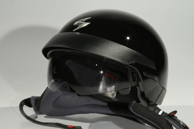 Scorpion EXO-100. Men's Small Gloss black Flip down tinted visor