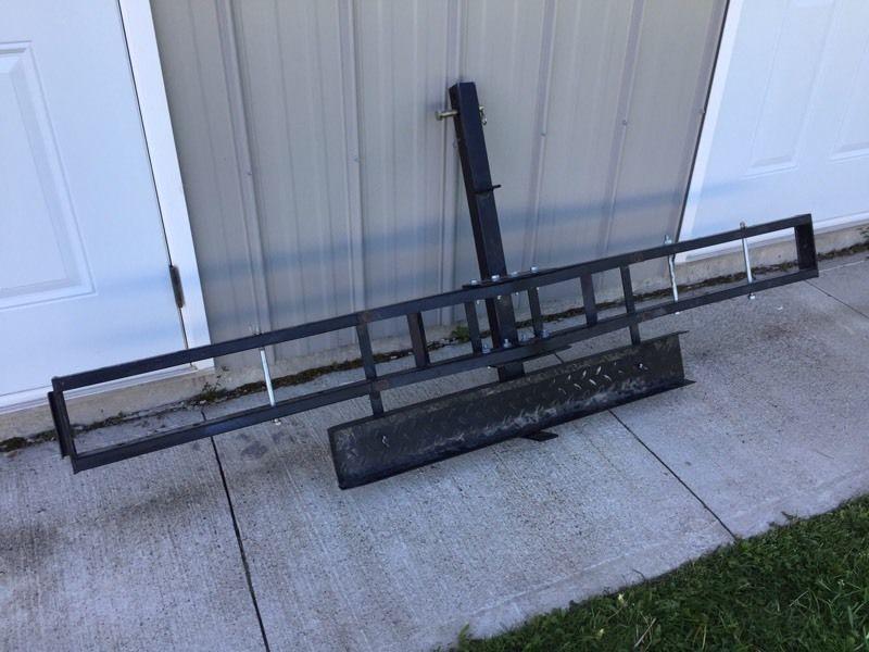 Dirt Bike/ Motorcycle Hitch Carrier