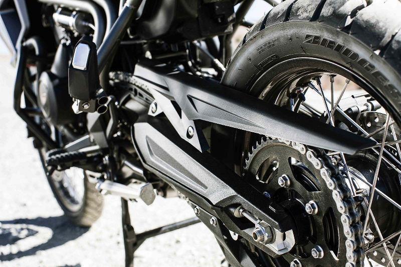 BRIDGESTONE BATTLEWING TIRES - ONLY 2000 KMS ON THEM