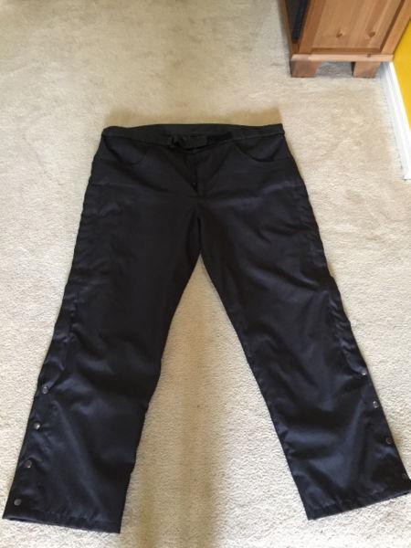 Women's black insulated textile over pant
