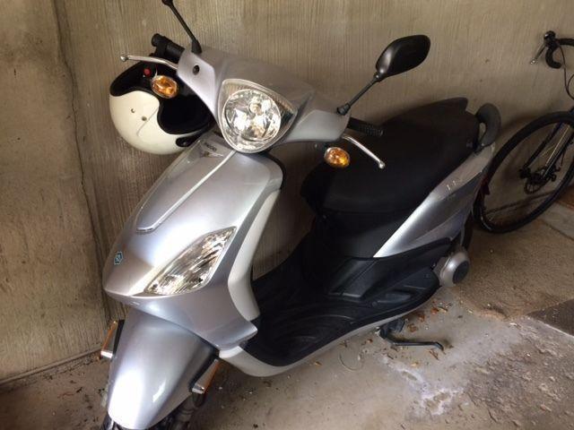 150cc Piaggio Fly great condition low KMS