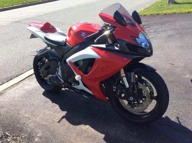 2007 GSXR 600 in excellent condition