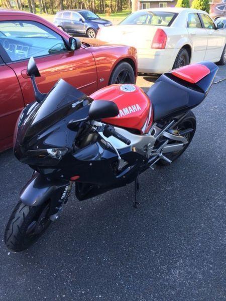 2001 Yamaha R1